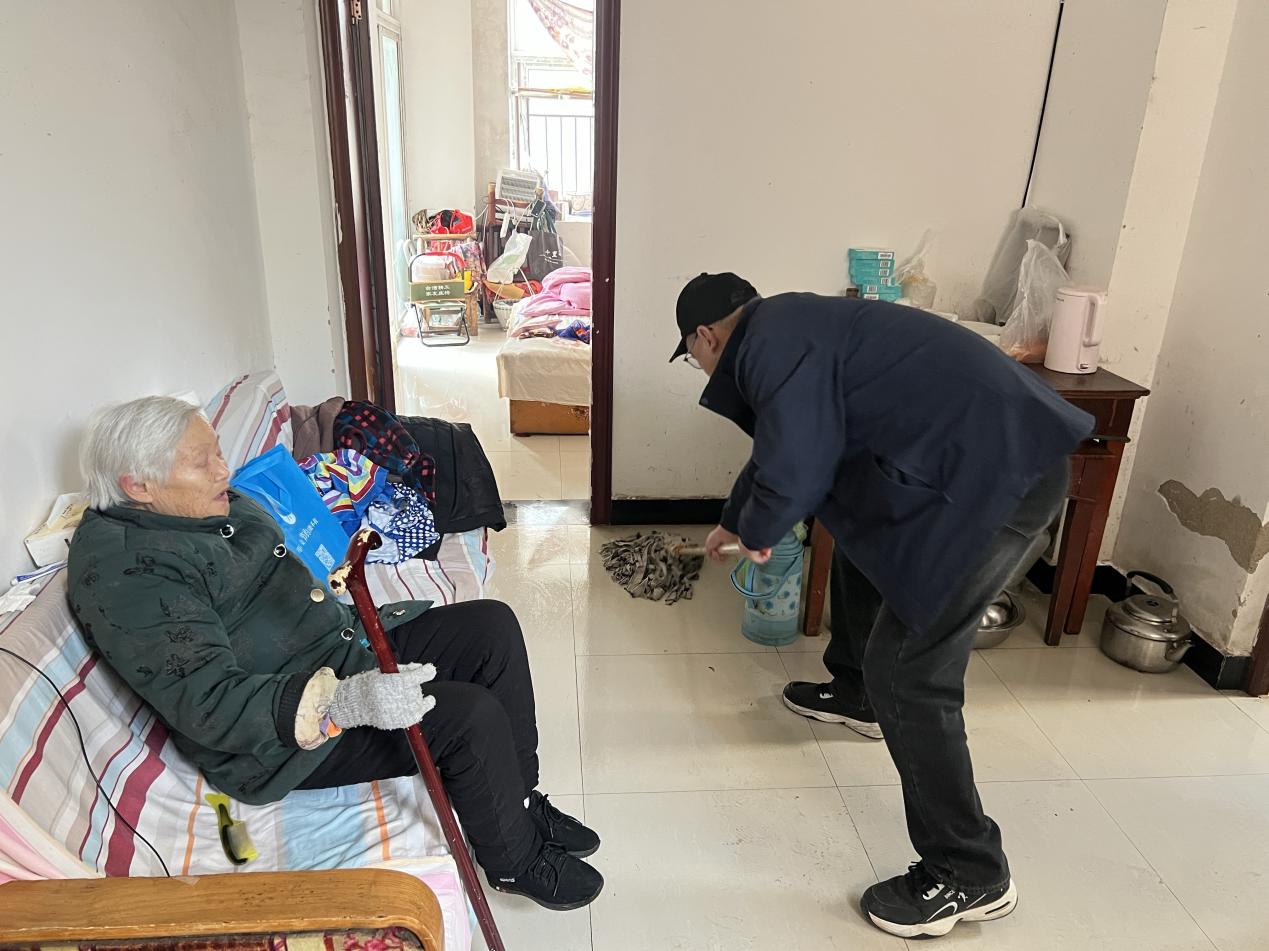 以水为媒传温情 随州水务暖冬守护孤寡老人