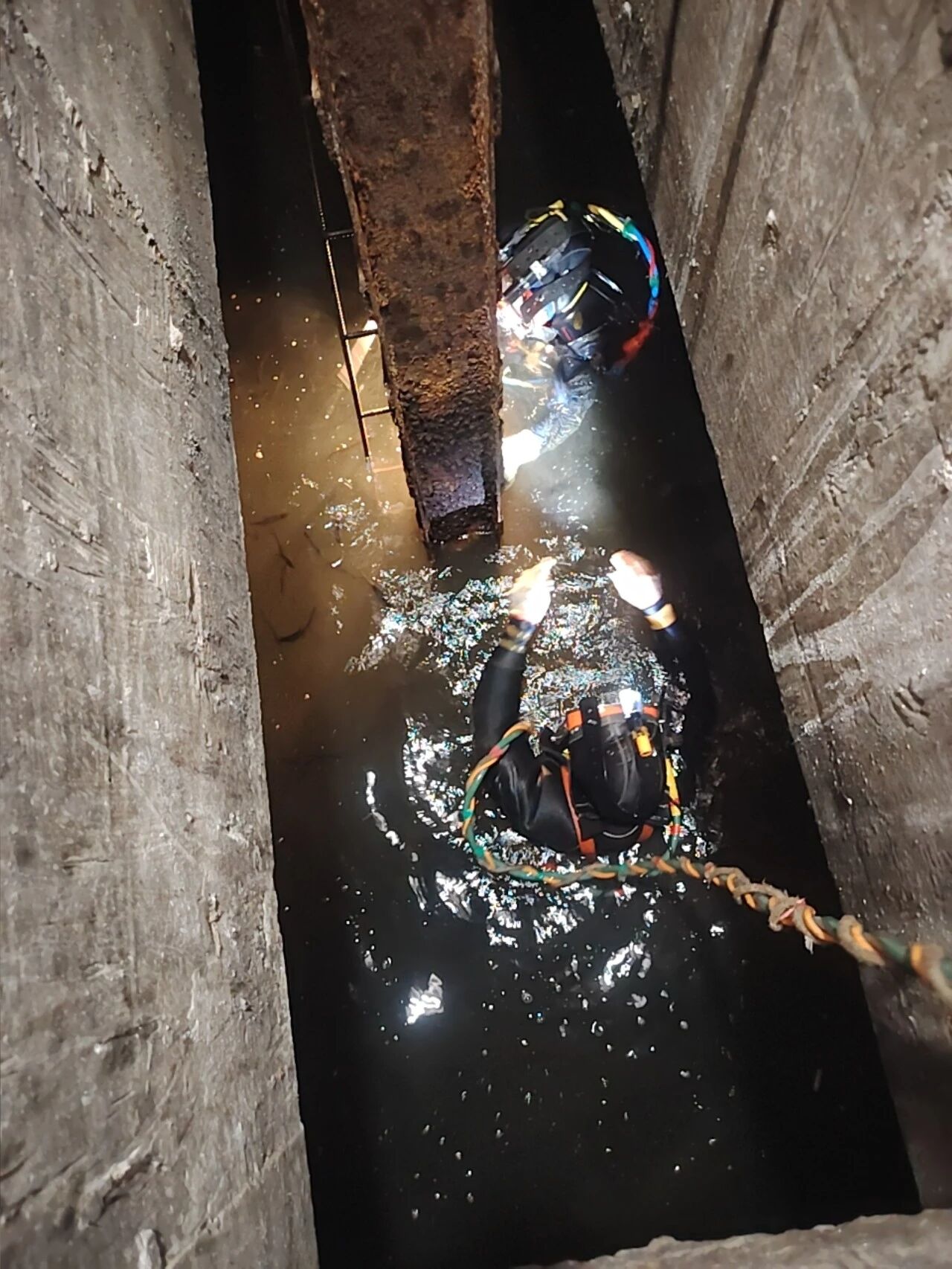 封江水厂高效完成闸阀隐患检修 筑牢供水安全保障